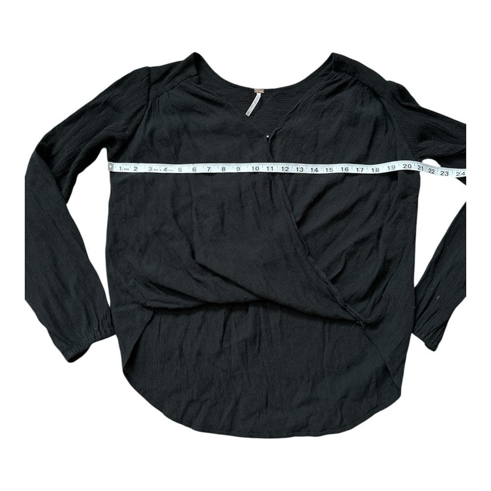 FREE PEOPLE CHECK ON IT BLACK WRAP TOP SIZE XS - Picture 7 of 7